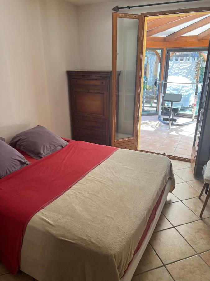 Chez Guy Bed & Breakfast Marseille Exterior photo